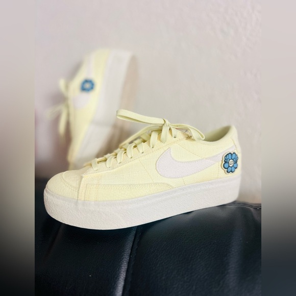 Nike Blazer Low Platform Next Nature 'Flower Power' size 7 US WOMENS - Picture 12 of 15